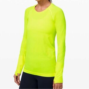 Lululemon, Swiftly Tech Long Sleeve 2.0 in Highlight Yellow Size 8 New with Tags